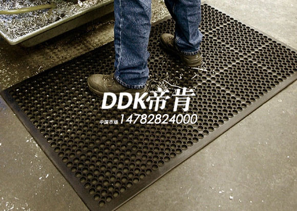 圓孔橡膠墊碎屑收集墊，多空橡膠墊，防滑橡膠墊，90 厘米X150 厘米防滑地墊，橡膠抗疲勞地墊