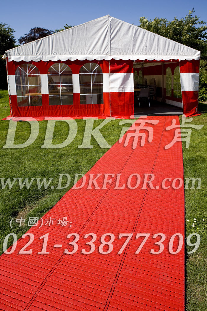 紅色（1）_戶外活動草坪地面保護(hù)材料樣板圖片,帝肯(DDK)_7000_222（草坪保護(hù)材料）效果圖，草坪保護(hù)板,草坪保護(hù)墊,草坪專用蓋板,草坪地板