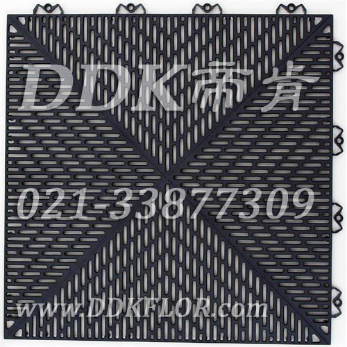 黑色菱形濾水板樣板圖片,帝肯(DDK)_9013（Piz|廣場）效果圖，泳池地膠,泳池防滑地墊,泳池防滑地毯,游泳池防滑墊,游泳池防滑地膠,游泳池地墊,浴室pvc格柵地板,浴室地墊,浴室地板,浴室地板磚,浴室地毯,浴室地磚,浴室墊,浴室防滑地墊,浴室防滑地磚,浴室防滑地膠,浴室防滑墊,浴室防滑疏水磚,浴池防滑地墊,浴池防滑墊,衛(wèi)生間地墊,衛(wèi)生間防滑地毯,衛(wèi)浴防滑墊,衛(wèi)生間地板隔水墊,衛(wèi)生間地膠,衛(wèi)生間塑料地板,衛(wèi)生間防水地墊,衛(wèi)生間防水墊,衛(wèi)生間防滑地墊,衛(wèi)生間防滑墊,廁所防滑墊,洗浴防滑墊,淋浴房防滑墊