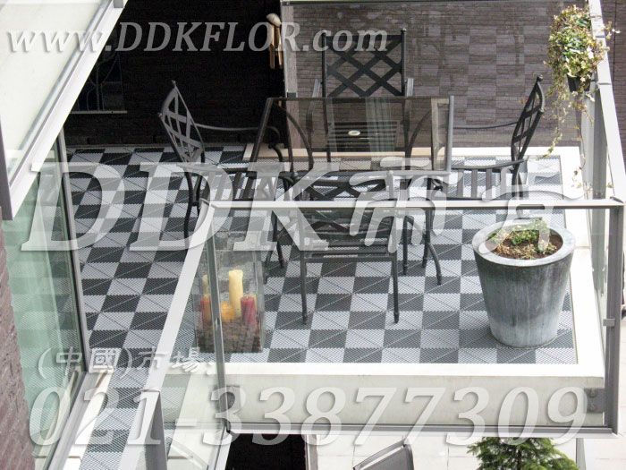 灰色系拼裝組合（9）_露天陽臺(tái)新型歐式功能性地板磚效果圖樣板圖片,帝肯(DDK)_8100_T500（露天陽臺(tái)地面材料）效果圖,別墅陽臺(tái)地板,別墅陽臺(tái)裝修,室外陽臺(tái)地板,室外陽臺(tái)磚,室外露臺(tái)地磚,室外露臺(tái)裝修,舞臺(tái)地板,陽臺(tái)地板磚,陽臺(tái)地磚裝修,陽臺(tái)戶外地板,陽臺(tái)拼裝地板,陽臺(tái)裝修,露臺(tái)地板,露臺(tái)地磚,露臺(tái)地面裝修,露臺(tái)拼接地板,露臺(tái)花園裝修,露臺(tái)防滑地板,露臺(tái)防滑地磚,頂樓露臺(tái)裝修,室外生態(tài)地板,室外環(huán)保地板,室外防腐地板