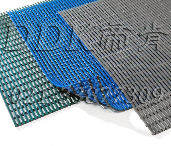 黑色通底型防滑防疲勞毯（9）樣板圖片,帝肯(DDK)_1900（Comfort|康福特）效果圖，pvc防水地墊,pvc防滑卷材,z字型疏水墊,室外防水地板,塑膠透水地板,排水地墊,排水地板,排水防滑墊,泄水型地板磚,漏水地墊,漏水地膠,漏水橡膠墊,漏水防滑墊,疏水板,疏水墊,疏水型抗疲勞地墊,疏水地墊,疏水地席,疏水地毯,疏水防滑墊,疏水防滑地墊,疏水磚,耐油耐水地墊,透水地墊,透水地板膠墊,防水地墊,防水地毯,防水地膠墊,防水墊,防水防滑墊,防滑隔水墊,隔水地墊,隔水地板,隔水材料,工業(yè)耐油地墊,耐油地墊,耐油工業(yè)橡膠墊,耐油橡膠地墊,耐油膠墊,耐油橡膠墊,耐油防滑地墊,耐油防滑墊,重型防滑耐油墊,防油地墊,防油防滑墊,塑料防滑網(wǎng)格墊,塑料網(wǎng)格扳,塑料網(wǎng)格防滑地墊,工業(yè)用格柵地墊,柵格地墊,網(wǎng)格地墊,網(wǎng)格塑料地板墊,網(wǎng)格塑料墊,網(wǎng)格防滑墊,網(wǎng)格地板,防滑塑料網(wǎng)格,網(wǎng)孔地墊,網(wǎng)眼防滑,網(wǎng)狀防滑墊,網(wǎng)狀地毯