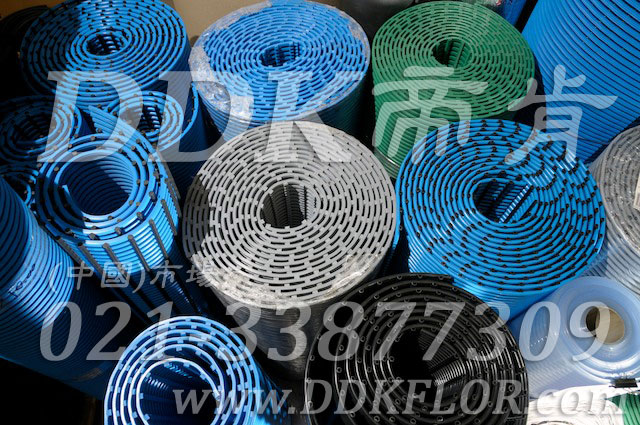 灰綠黑多色通底型防滑防疲勞毯（12）樣板圖片,帝肯(DDK)_1900（Comfort|康福特）效果圖，pvc防水地墊,pvc防滑卷材,z字型疏水墊,室外防水地板,塑膠透水地板,排水地墊,排水地板,排水防滑墊,泄水型地板磚,漏水地墊,漏水地膠,漏水橡膠墊,漏水防滑墊,疏水板,疏水墊,疏水型抗疲勞地墊,疏水地墊,疏水地席,疏水地毯,疏水防滑墊,疏水防滑地墊,疏水磚,耐油耐水地墊,透水地墊,透水地板膠墊,防水地墊,防水地毯,防水地膠墊,防水墊,防水防滑墊,防滑隔水墊,隔水地墊,隔水地板,隔水材料,工業(yè)耐油地墊,耐油地墊,耐油工業(yè)橡膠墊,耐油橡膠地墊,耐油膠墊,耐油橡膠墊,耐油防滑地墊,耐油防滑墊,重型防滑耐油墊,防油地墊,防油防滑墊,塑料防滑網(wǎng)格墊,塑料網(wǎng)格扳,塑料網(wǎng)格防滑地墊,工業(yè)用格柵地墊,柵格地墊,網(wǎng)格地墊,網(wǎng)格塑料地板墊,網(wǎng)格塑料墊,網(wǎng)格防滑墊,網(wǎng)格地板,防滑塑料網(wǎng)格,網(wǎng)孔地墊,網(wǎng)眼防滑,網(wǎng)狀防滑墊,網(wǎng)狀地毯