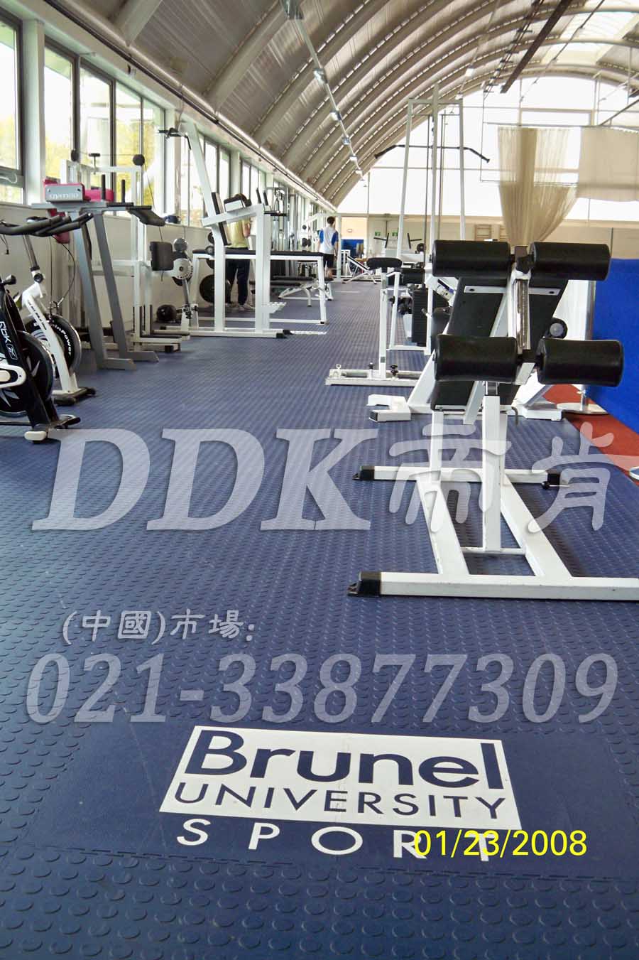 帝肯(DDK)_2000_3020（健身房器器械區(qū)地面鋪裝材料）健身房pvc塑膠地板,健身房地墊,健身房地板,健身房地板膠,健身房地毯,健身房地膠,健身房橡膠地板,健身房防震地墊,運(yùn)動(dòng)地墊,運(yùn)動(dòng)地板,運(yùn)動(dòng)地膠,