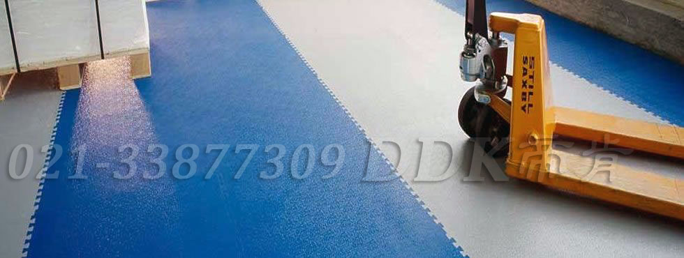 水泥地板起灰起砂掉皮怎么辦？一種根治環(huán)氧樹脂地面起鼓起泡脫層起皮的方法介紹。