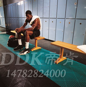 健身房衣帽間地面用快裝型衛(wèi)生間網(wǎng)狀防滑墊