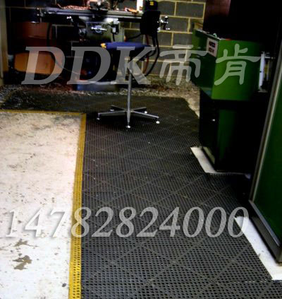 【工業(yè)腳踏墊地毯】生產(chǎn)現(xiàn)場使用工業(yè)地毯腳踏墊