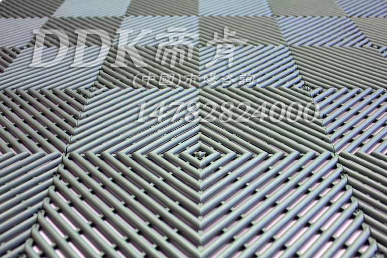 露臺(tái)鋪磚效果圖