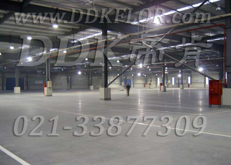 抽絲剝繭剖析金剛砂耐磨地坪的優(yōu)點和缺點。