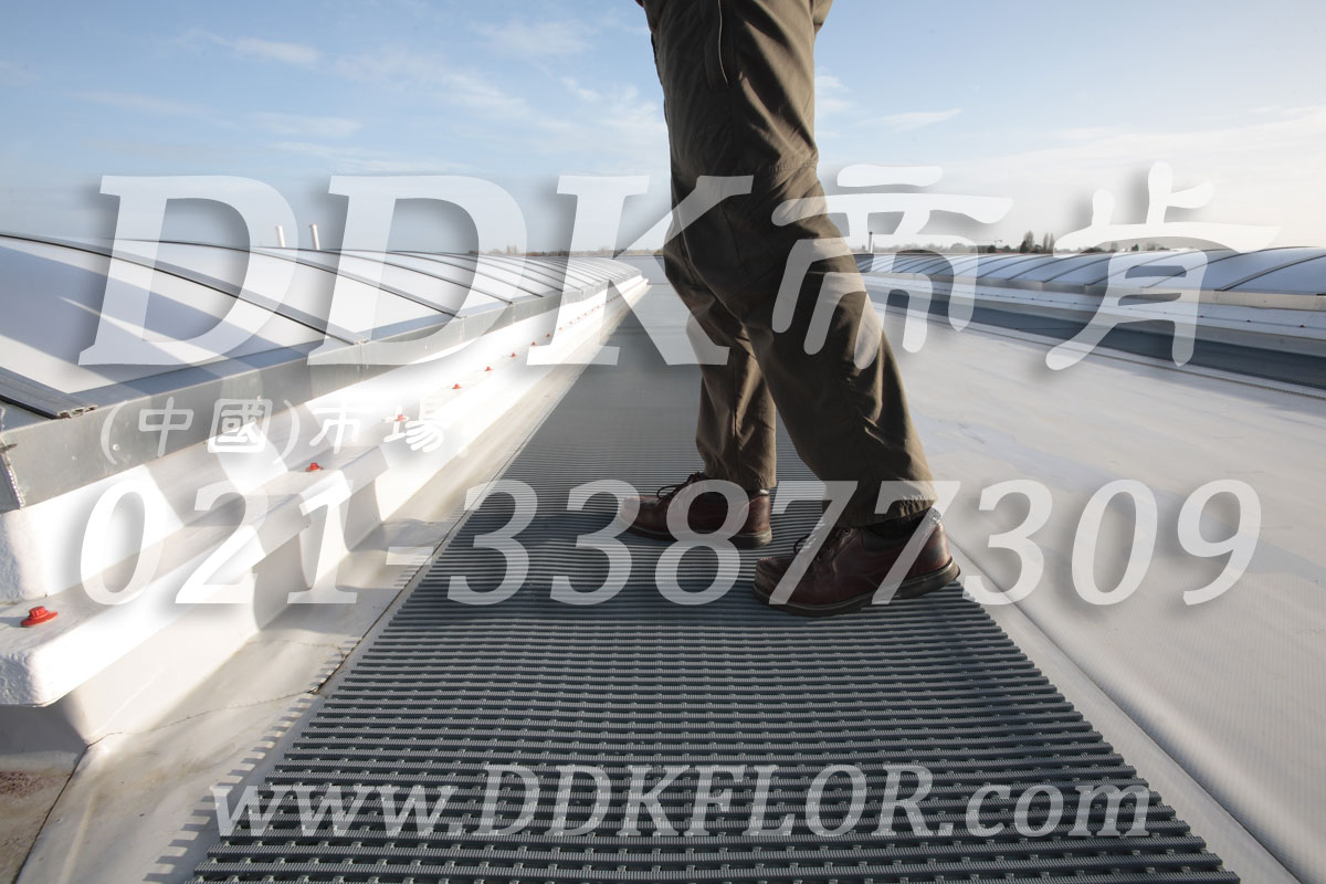樓頂平臺(tái)室外走廊防滑地毯