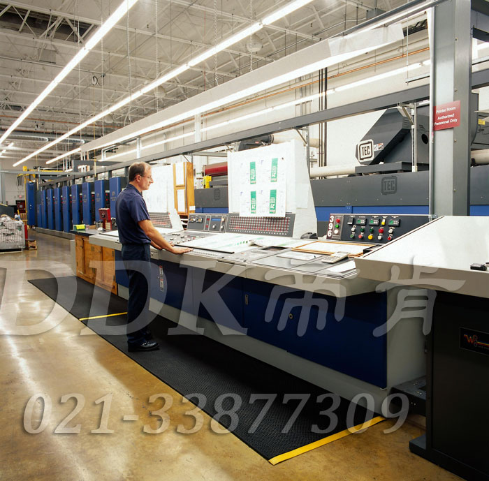 帝肯(DDK)_F100（SOF|索法）抗疲勞腳墊,疏水型抗疲勞地墊,經(jīng)濟(jì)型抗疲勞地墊,防疲勞腳墊,防疲勞墊,防疲勞地膠,橡膠防滑地毯,